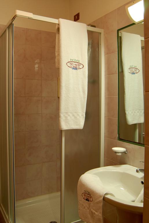 Hotel Parco Degli Ulivi Scerne Экстерьер фото